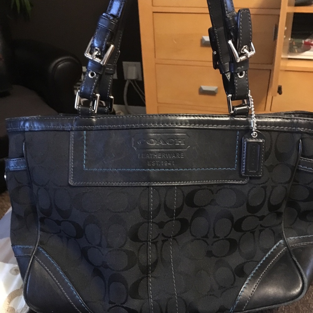 Coach Signature Tote Purse